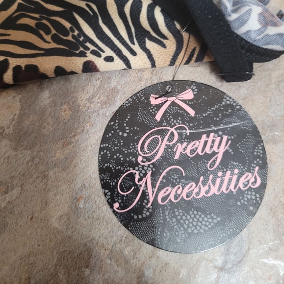 NWT 3 pc lingerie set, Excellent Condition, Never Worn - Picture 9 of 16